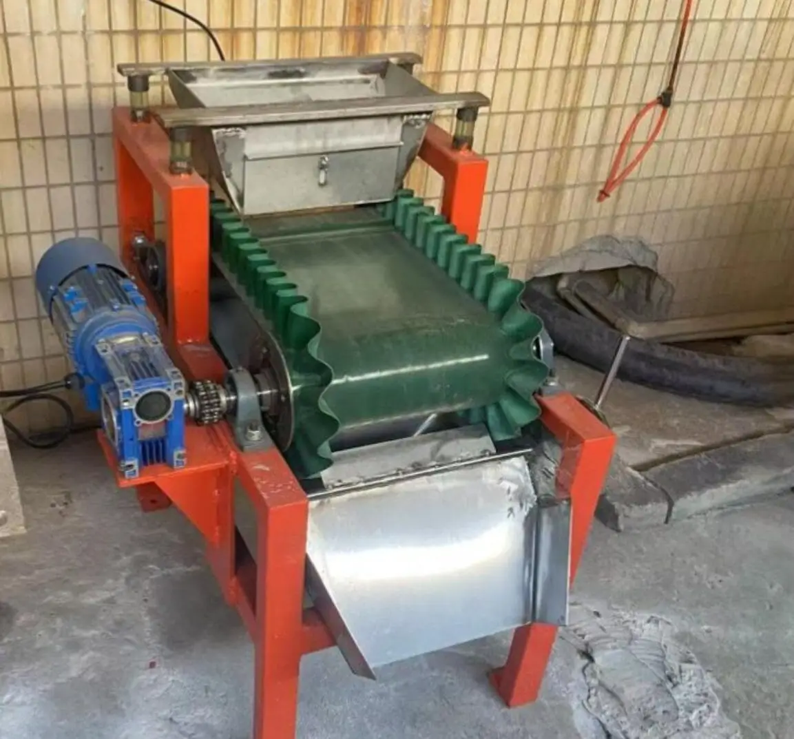 belt conveyor magnetic pulley